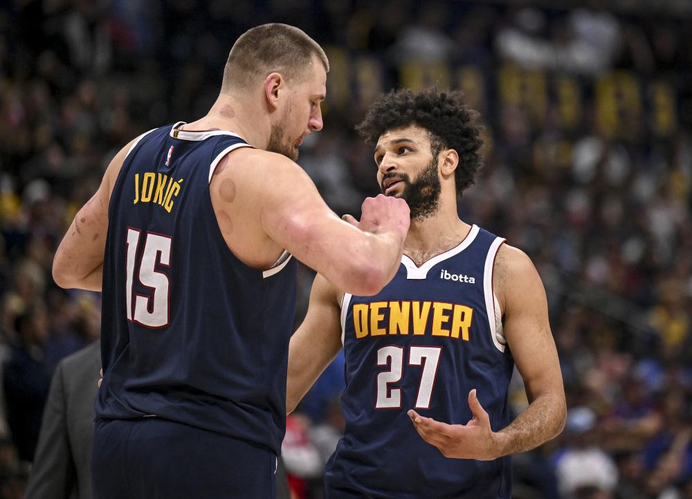 以及他在比 以及他在比